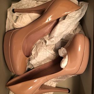 Gucci Patent Leather Nappa Charlotte Heels